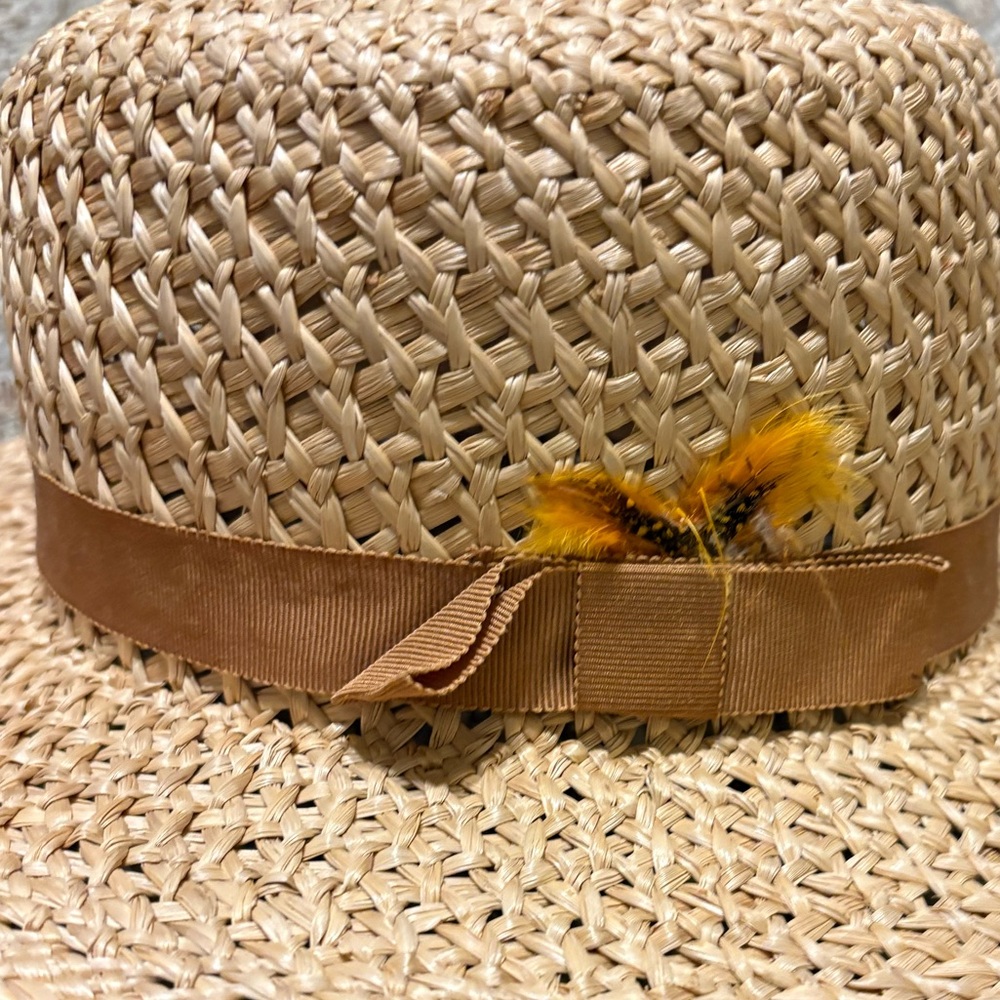 Straw Hat with Ribbon - Picture 6 of 7